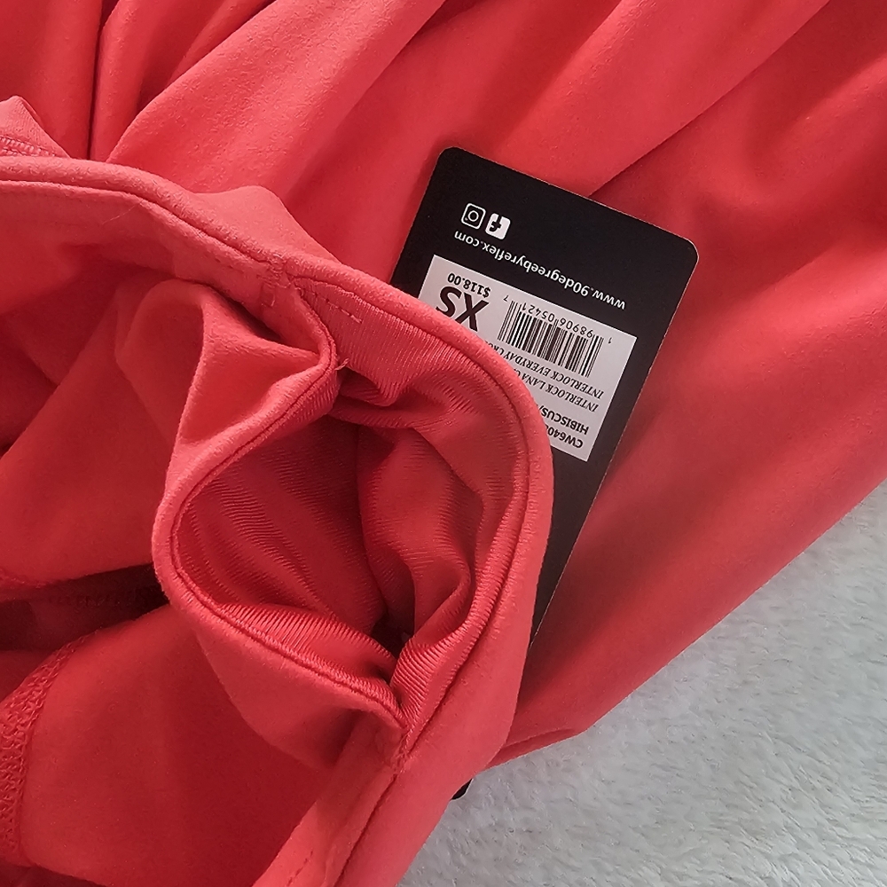 Crossover crop tight elastic Free basic crop type… - image 4